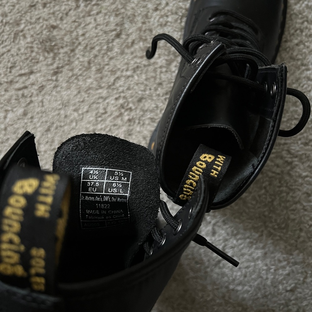 Dr. Martens Woman’s Black Leather Lace-Up Boots - Picture 5 of 5